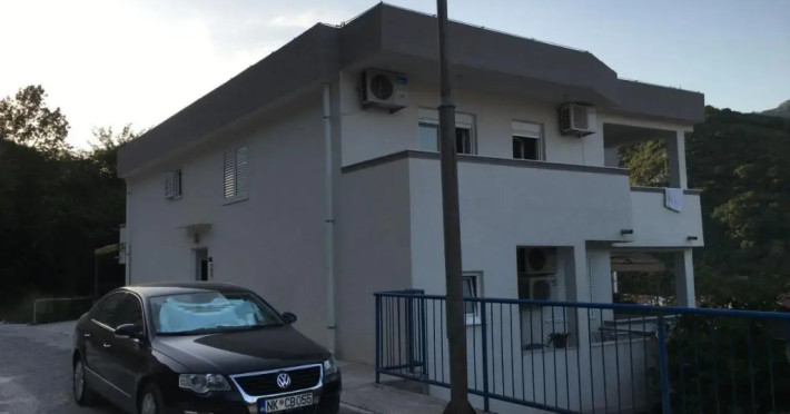 apartments-popovic-32099827cbce7561.jpeg