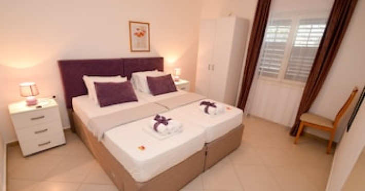 apartments-tea-kotor-a42d8cb69670b6c0.jpeg