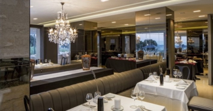 aqua-blu-boutique_4865_kos-hotel-aqua-blue-lampi-restaurant.jpg