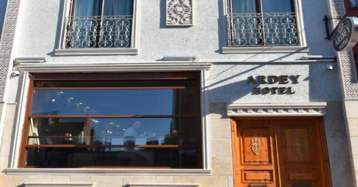 ardey-hotel-09f0d0348cbebcc2.jpeg