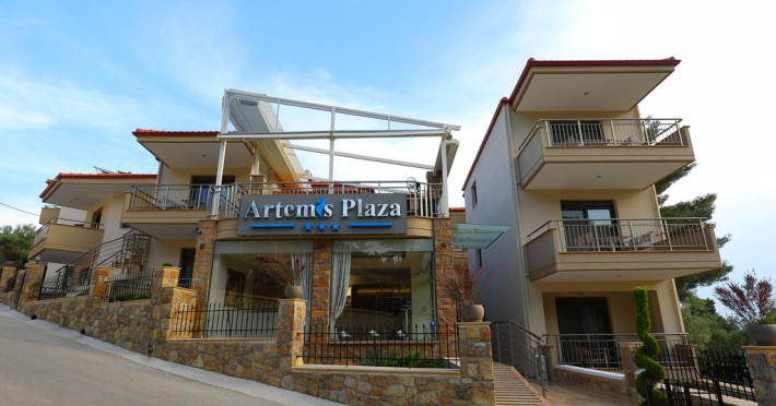 artemis-plaza-2946b7ceba5f2656.jpeg