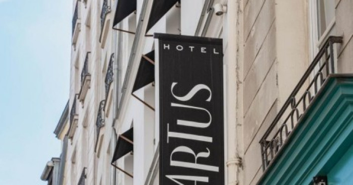 artus-hotel-d18b1767494f0f1f.jpeg