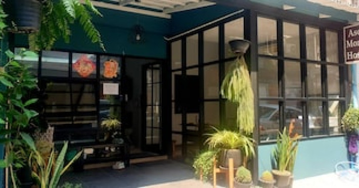 asoke-montri-hostel-ab312cdccade433e.jpeg