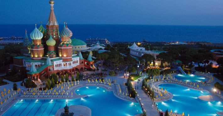 asteria-kremlin-palace-782d9b9a6e4d088b.jpeg