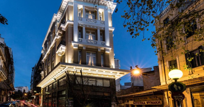 athens-mansion-luxury-suite-68ac747285f57750.jpeg