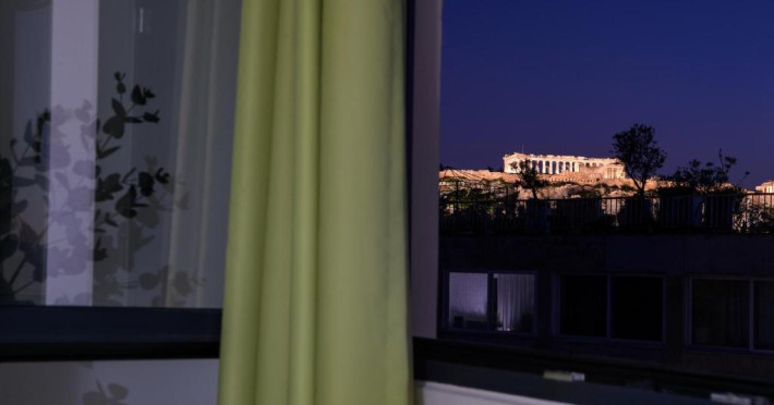 athens-starlight-88c339e6010ad4ba.jpeg