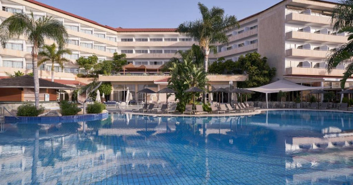atlantica-bay-hotel-adults-only-61e6aacd21ce5b3c.jpeg