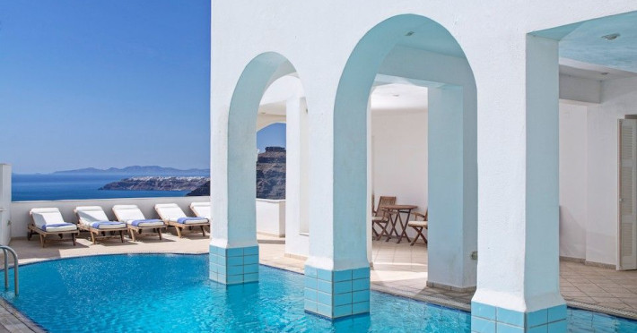 atlantis-hotel-santorini-9fe5bf81842b54ca.jpeg