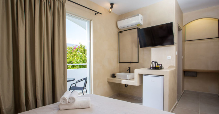 atma-beach-rooms-suites-rhodes-906a10e6fdb3d12c.jpeg