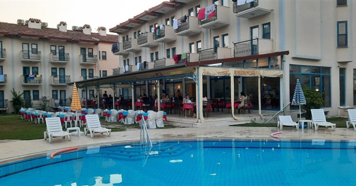 aymes-hotel-f2c7be2b3e452095.jpeg