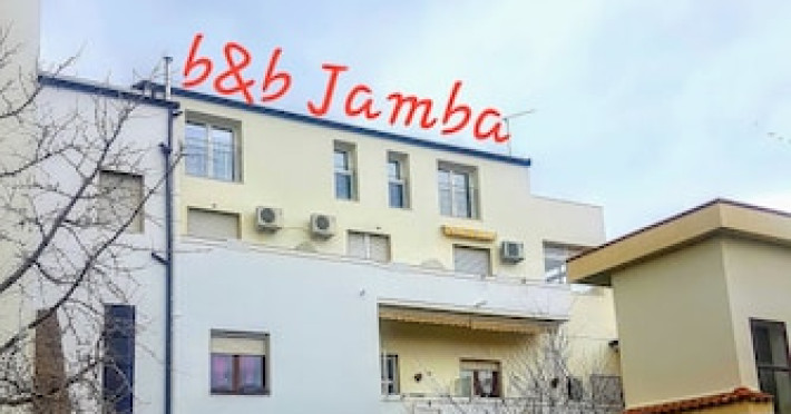b-and-b-jamba-64bcfa2b676c8f30.jpeg