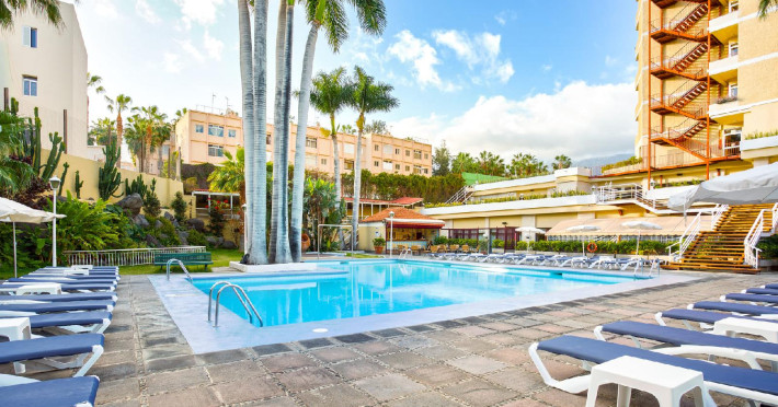 be-live-adults-only-tenerife-a27a6dbaac15f75e.jpeg