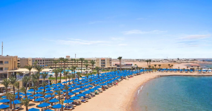 beach-albatros-resort-hurghada-760e49e36f6108e2.jpeg