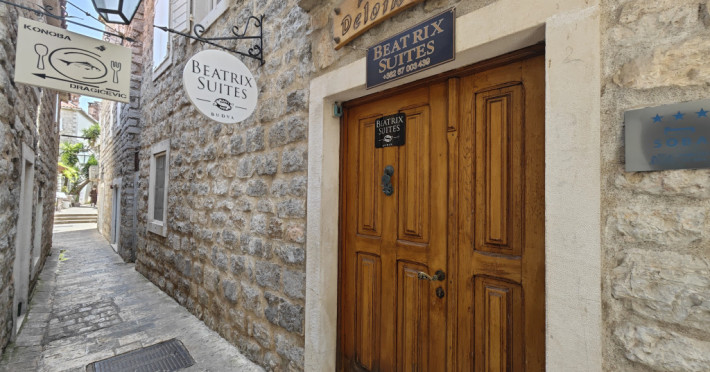 beatrix-suites-hotel-2d57d6e5b9ac29ad.jpeg