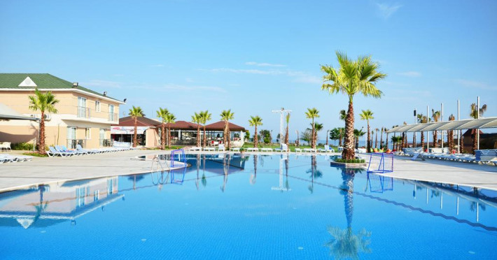 belek-soho-beach-club-31a73cc061a49450.jpeg