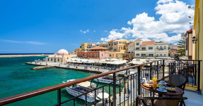 belmondo-hotel-suites-7ad978b20eabcf34.jpeg
