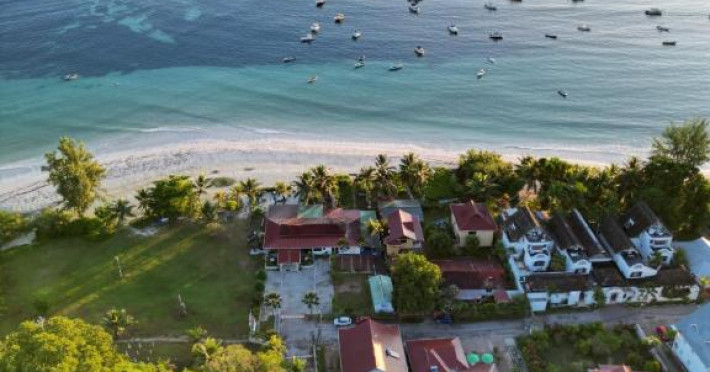 berjaya-praslin-resort-3289829eaa136e4c.jpeg