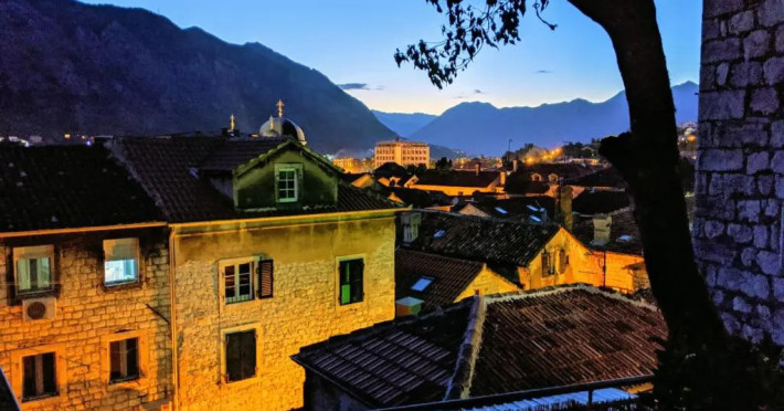 best-view-rooftop-with-garden-old-town-nr404-26d4d5e722344505.jpeg