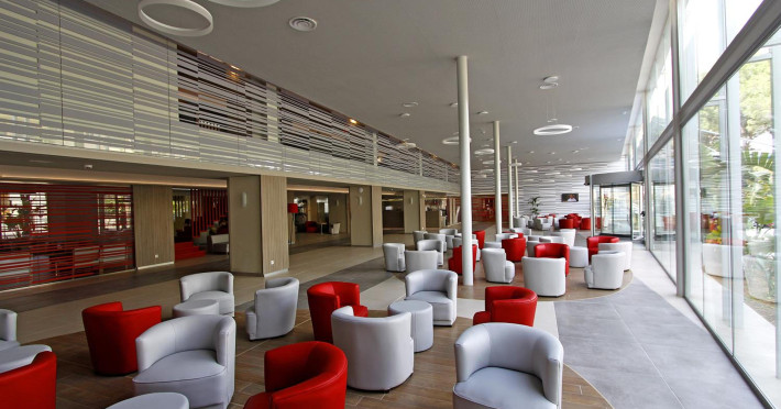bg-tonga-tower-design-hotel-and-suites-8219fe66940940fd.jpeg