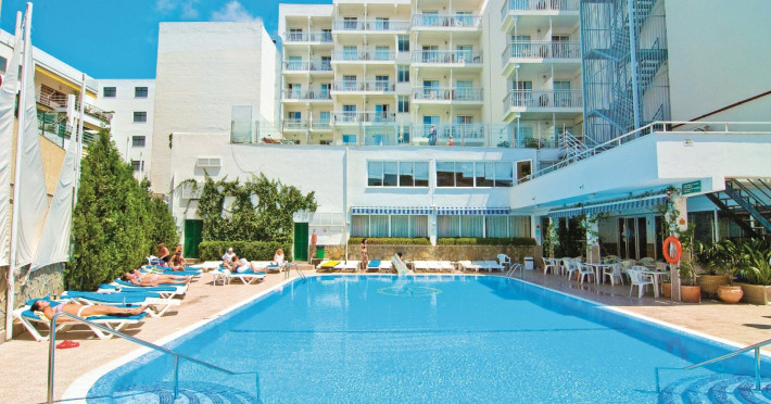 bluesea-piscis-adults-only-739efa859c57d0d5.jpeg