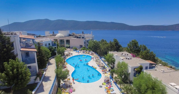 bodrum-holiday-resort-spa-87f35f7f3b4c53cc.jpeg