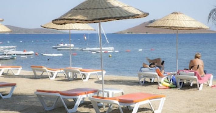 bodrum-sea-side-beach-club-hotel-0ddfc66b566d98b3.jpeg