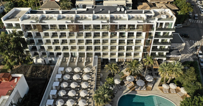 bordoy-alcudia-port-suites-93d6061b873717a6.jpeg