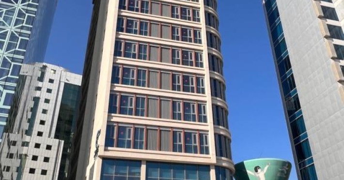c-hotel-and-suites-doha-14590df8f25cf668.jpeg