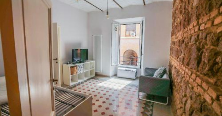 cairoli-boutique-apartment-a96a7f2de67e14e6.jpeg