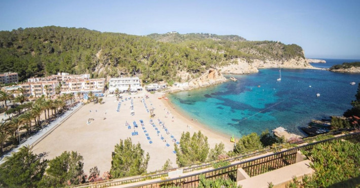 cala-san-miguel-hotel-ibiza-bc12066084b8c651.jpeg