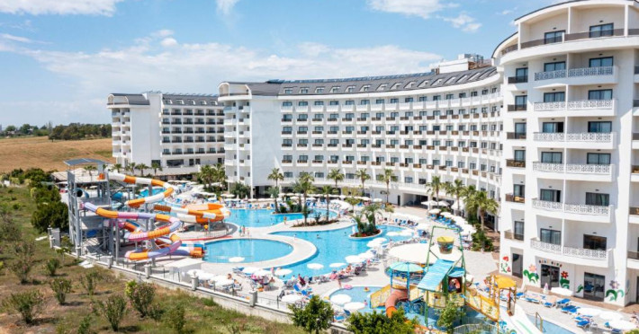 calido-maris-hotel-b8cdc4c61daa3fc0.jpeg