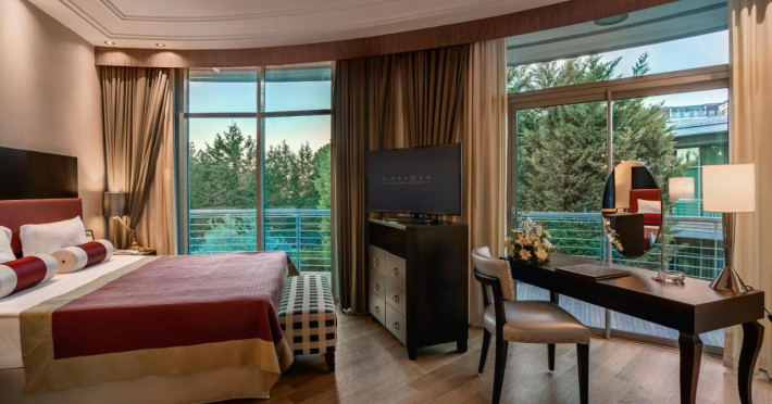 calista-luxury-resort-f59ded9aa66c329c.jpeg