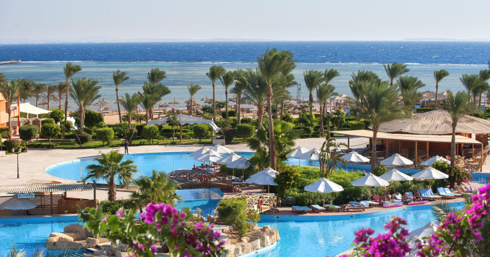 Amwaj Oyoun Resort