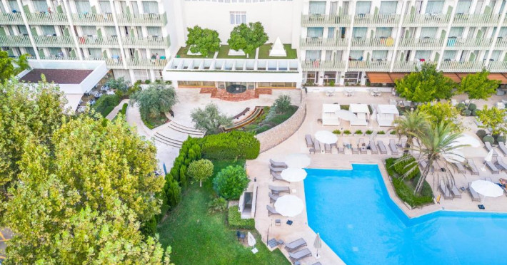 canyamel-park-hotel-5c6afe46e608499e.jpeg