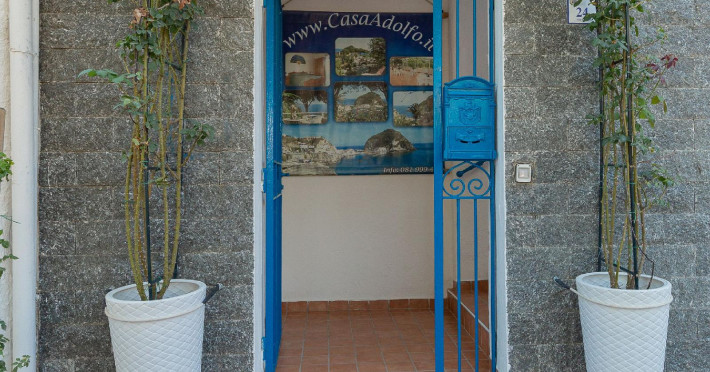 casa-adolfo-ischia-71ff07b245b4851b.jpeg
