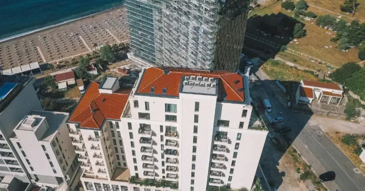 casa-al-mare-premium-residences-apartments-0d71770aaa2d830c.jpeg