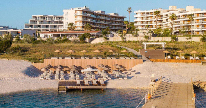 casa-de-playa-luxury-a9c1a3a20e5e397c.jpeg