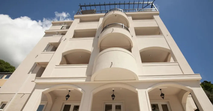 casa-mia-rooms-and-apartments-204dbff0c3a54fdf.jpeg