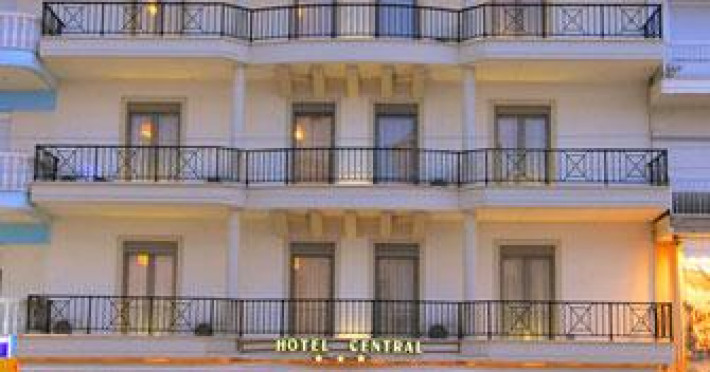 central-hotel-4718366bef4b46a7.jpeg