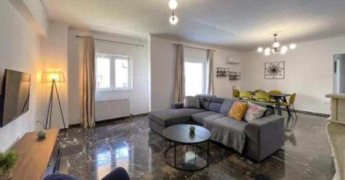 central-spacious-105sq-meters-apt-in-viktoria-887ea1d1b183576e.jpeg