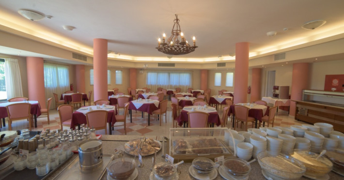 century-resort-corfu-402d42e8b90427e1.jpeg