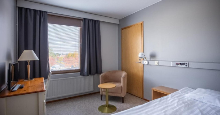 charter-laponia-karhu-hotel-ad28bbcdffcbd5f3.jpeg