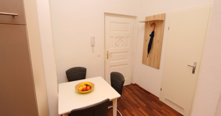 checkvienna-wahringer-strasse-ad70184163a312c1.jpeg