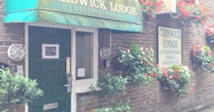 chiswick-lodge-9cbd9160a1a61722.jpeg