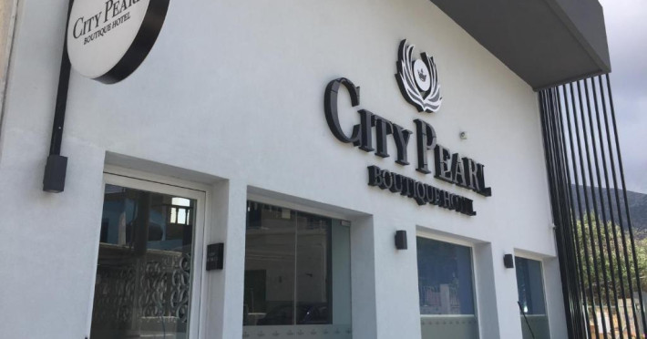 city-pearl-boutique-hotel-e92a2a014b314d50.jpeg