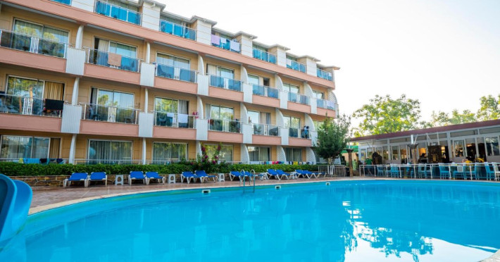 club-aperion-beach-hotel-80f0258b80a6bac1.jpeg