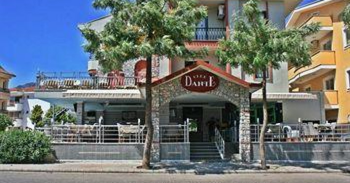 club-dante-apartments-fa5e01a7c4c63f58.jpeg