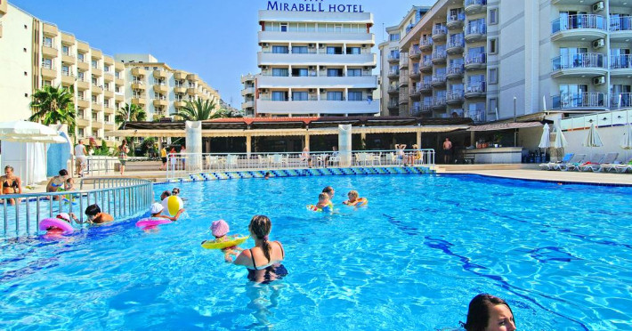 club-hotel-mirabell-f64f0e6cb137ae1b.jpeg