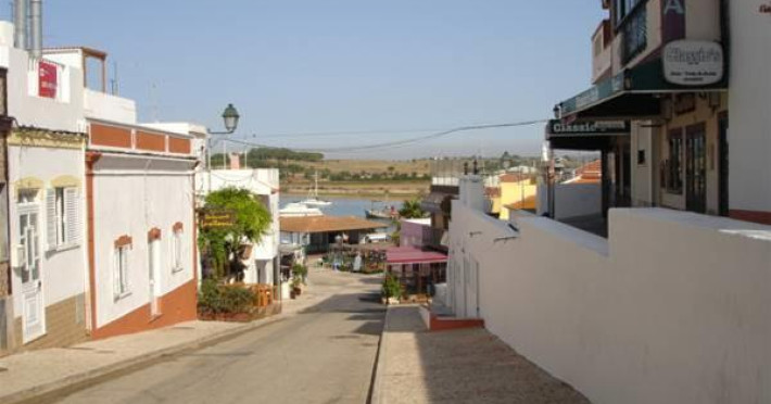 clube-alvor-ria-df0ff2221512198f.jpeg