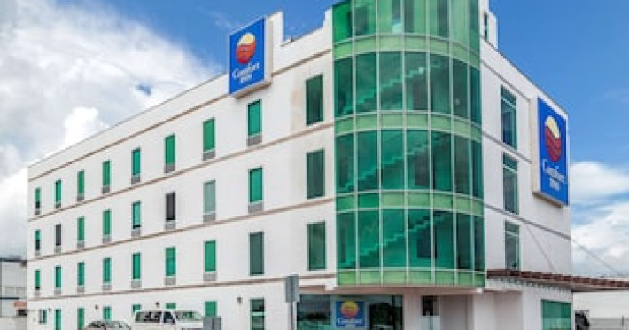 comfort-inn-cancun-aeropuerto-ba4c14d455886cbb.jpeg